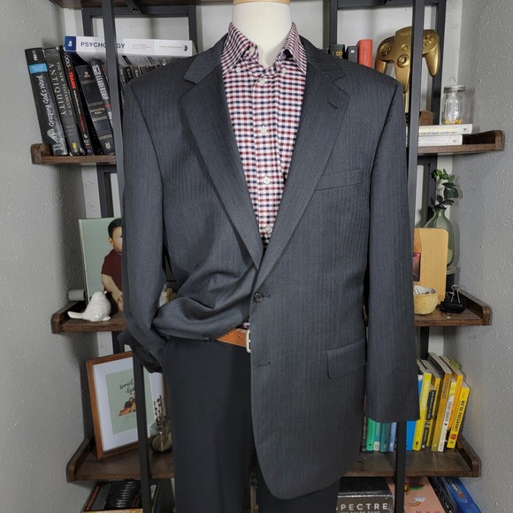 JOS‎ A BANK Signature Men's Sport Coat Two Button Gray Herringbone Wool Size 46L